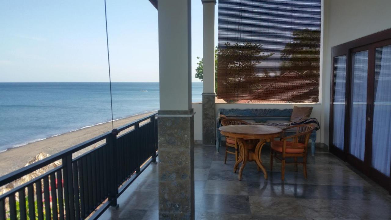 艾湄湾海滩别墅酒店 外观 照片